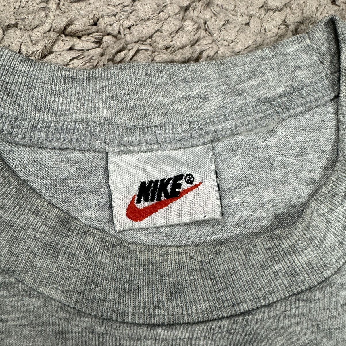 Nike × Vintage Vintage Nike Big Logo T-shirt Size US M / EU 48-50 / 2 - 18 Thumbnail