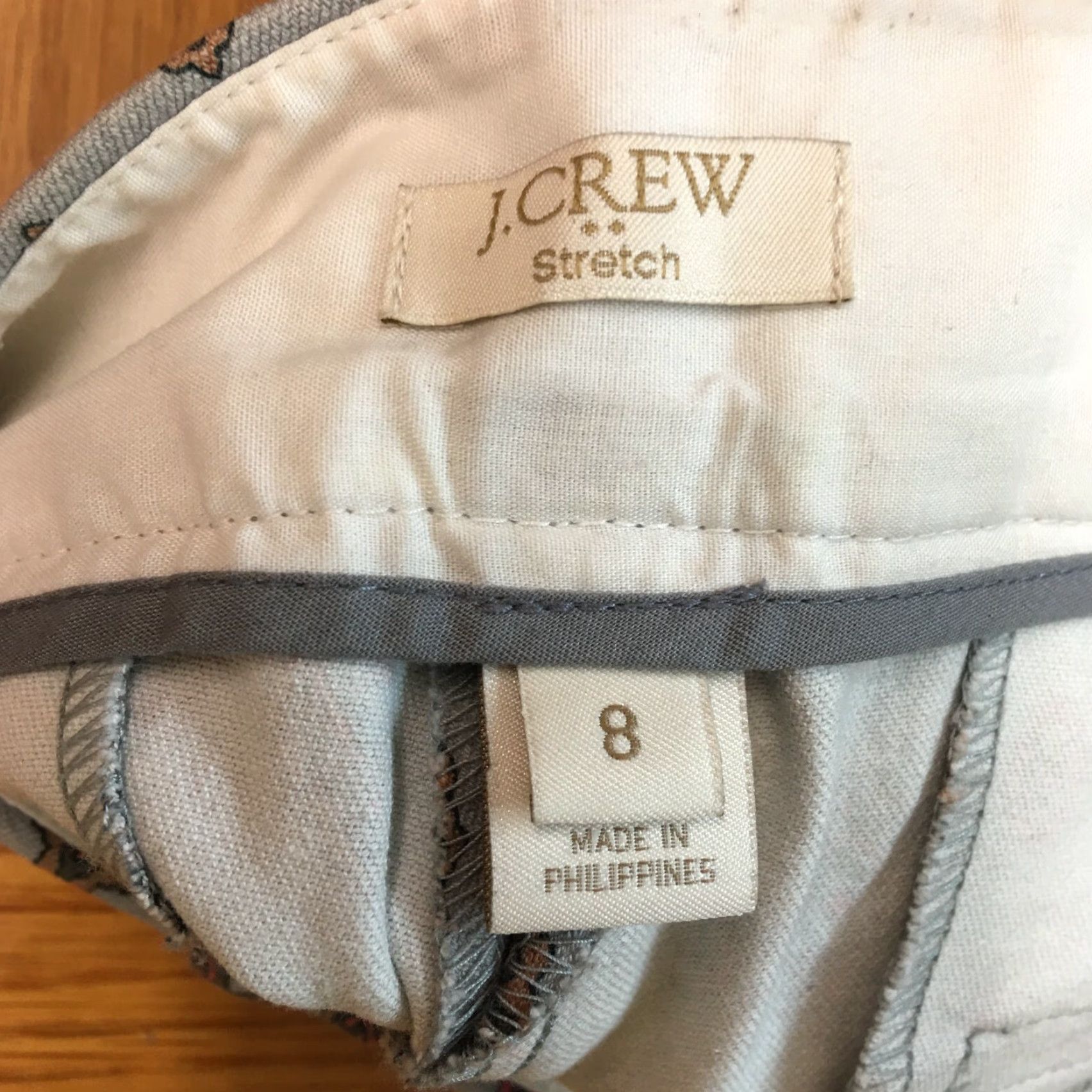 J.Crew VINTAGE J.Crew Capri Pants Womens - Floral Gray - Size 8 - Mid Rise - Cotton Spandex - Casual Size 34" / US 12 / IT 48 - 6 Thumbnail