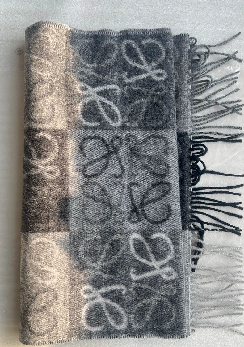 Loewe LOEWE size 38*180cm Wool scarf Size ONE SIZE - 7 Thumbnail
