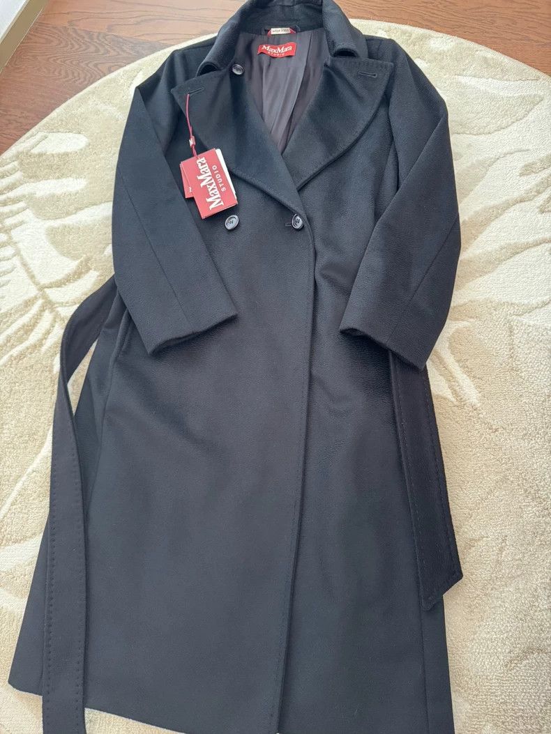 Max Mara Max Mara Classic pure wool coat Size XS / US 0-2 / IT 36-38 - 1 Thumbnail