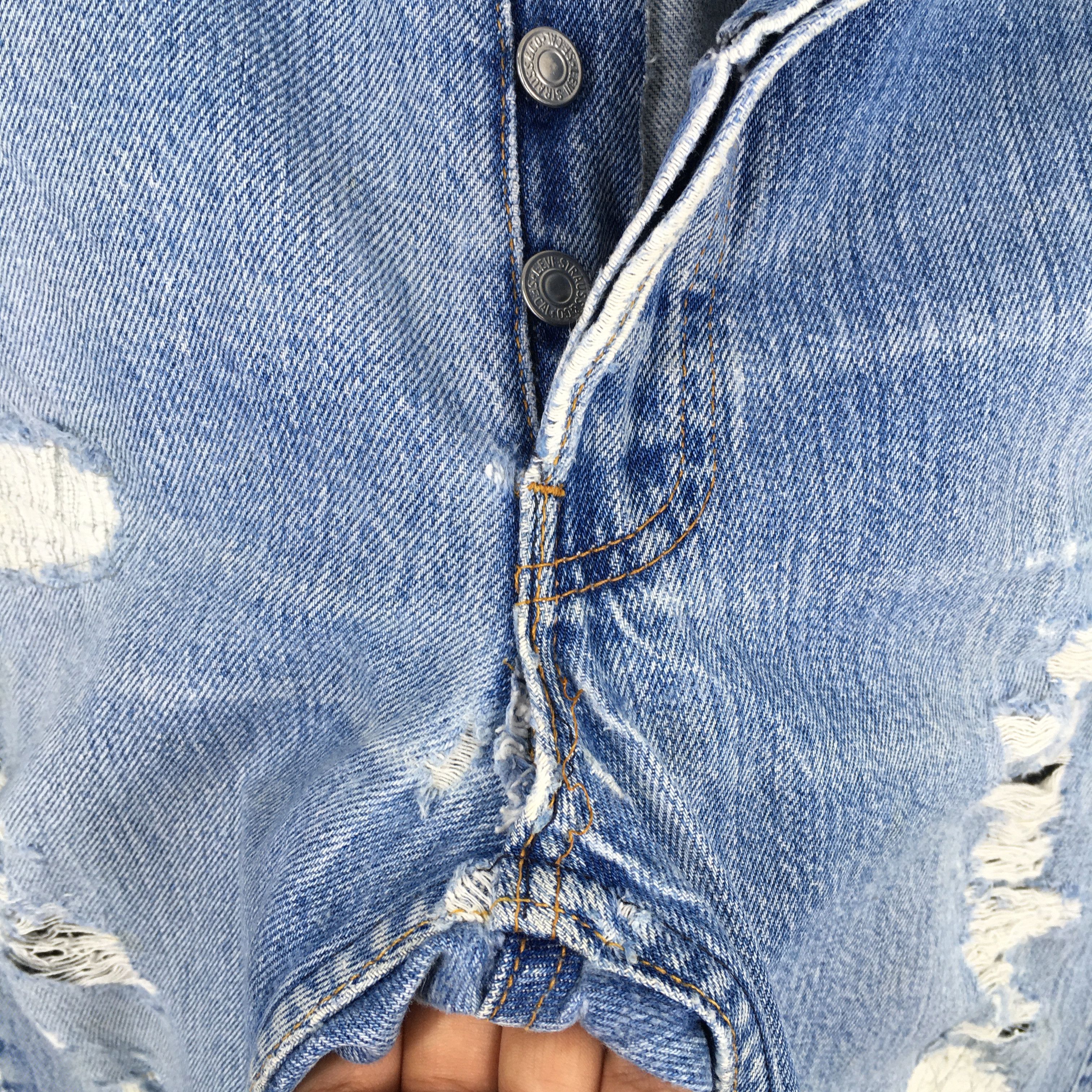 Levi's Size 31x29 Vintage 90s Levi's 501 Faded Blue Jeans S639 Size US 31 - 7 Thumbnail