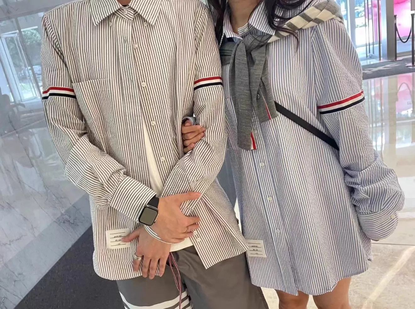Thom Browne Thom Browne Gray Stripe Double Sleeve Badge Shirt S2 Rare Size US M / EU 48-50 / 2 - 8 Thumbnail