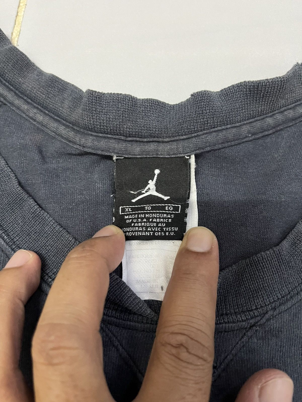 Nike Vintage Y2K Air Jordan Wings big logo t-shirt Size US XL / EU 56 / 4 - 7 Thumbnail