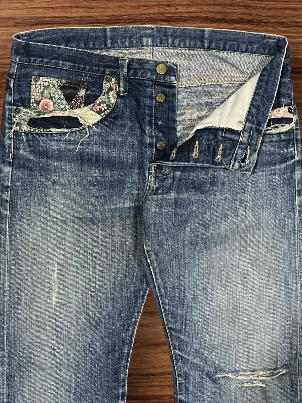 Japanese Brand × Le Grande Bleu (L.G.B.) × Takeo Kikuchi Vintage Takeo Kikuchi Japan Sakura Sukajan Selvedge Jeans Size US 33 - 6 Thumbnail