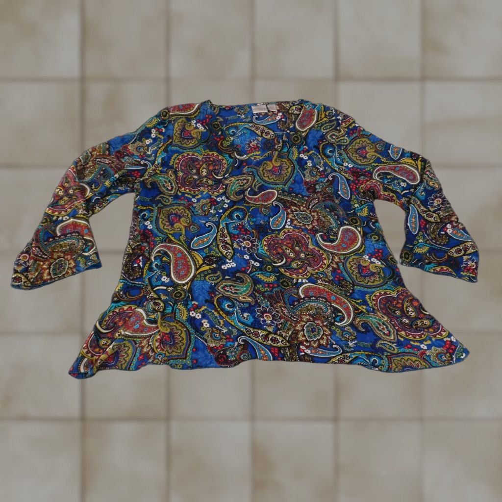 Vintage Chicos Blouse Womens 3 Blue Paisley Print 100% Silk Boho Long Sleeve Top Shirt V-Neck Interior Bell Sleeve Shilks Size XS / US 0-2 / IT 36-38 - 1 Thumbnail