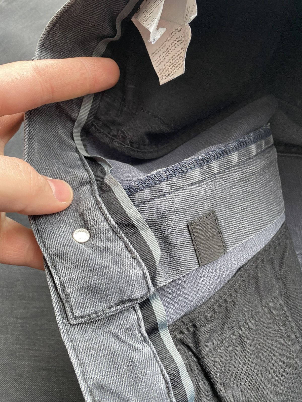 Hugo Boss 00s Luxury Hugo Boss Grey Stretch Denim Jeans Straight Fit Size US 38 / EU 54 - 10 Thumbnail