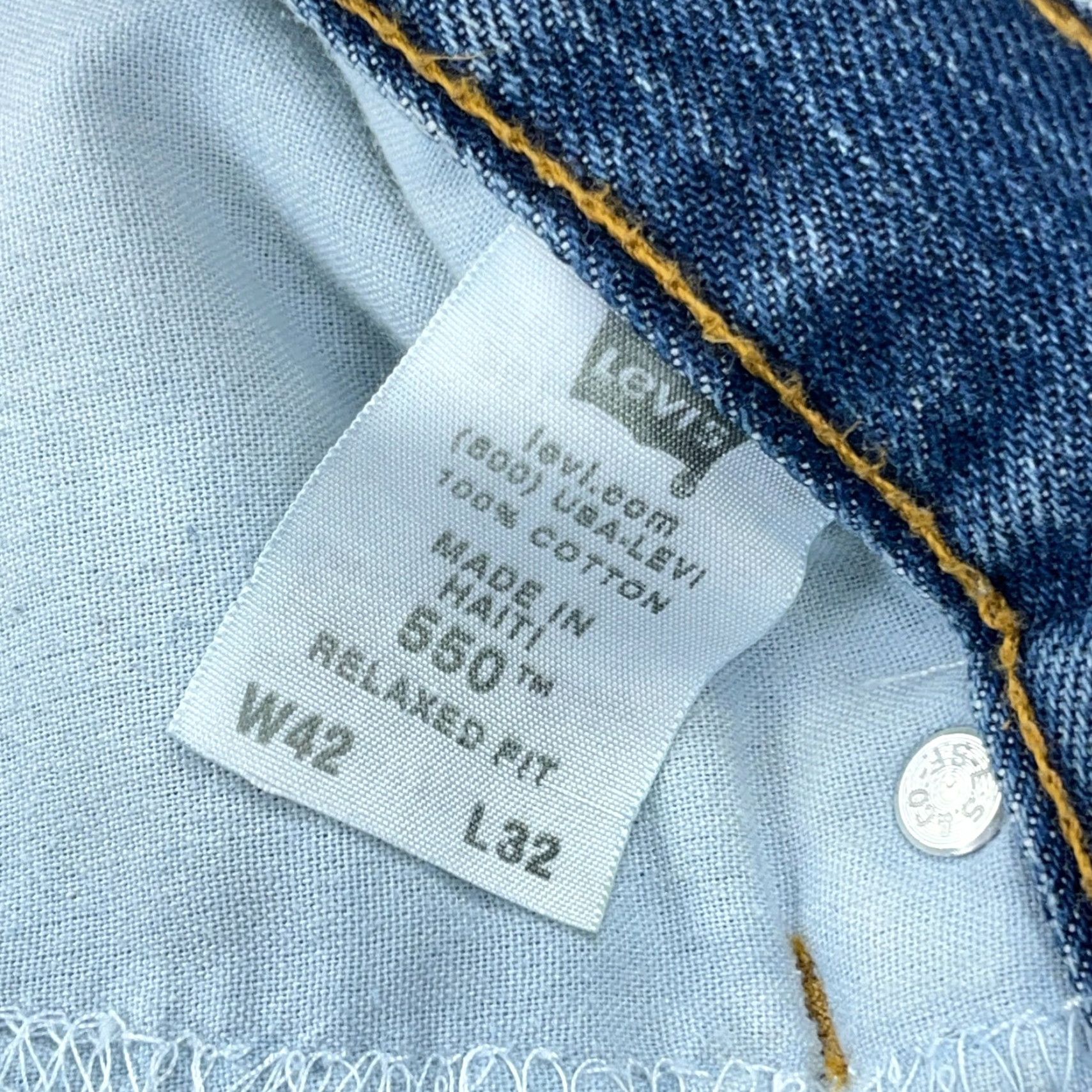 Levi's VINTAGE Levi's 550 Jeans Men's 42x32 Relaxed Fit Straight Leg Blue Y2K Grunge Size US 42 / EU 58 - 5 Thumbnail
