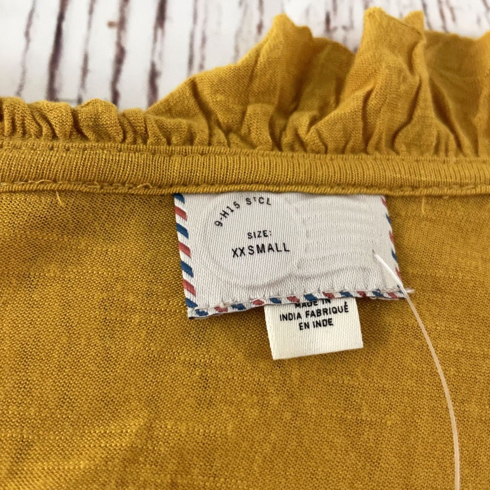 Anthropologie VINTAGE Anthropologie Gold Blouse Short Sleeve XXS Women’s Blouse Top Womens Gold 90s Concert (If applicable) Size XXS / US 00 / IT 34 - 2 Thumbnail
