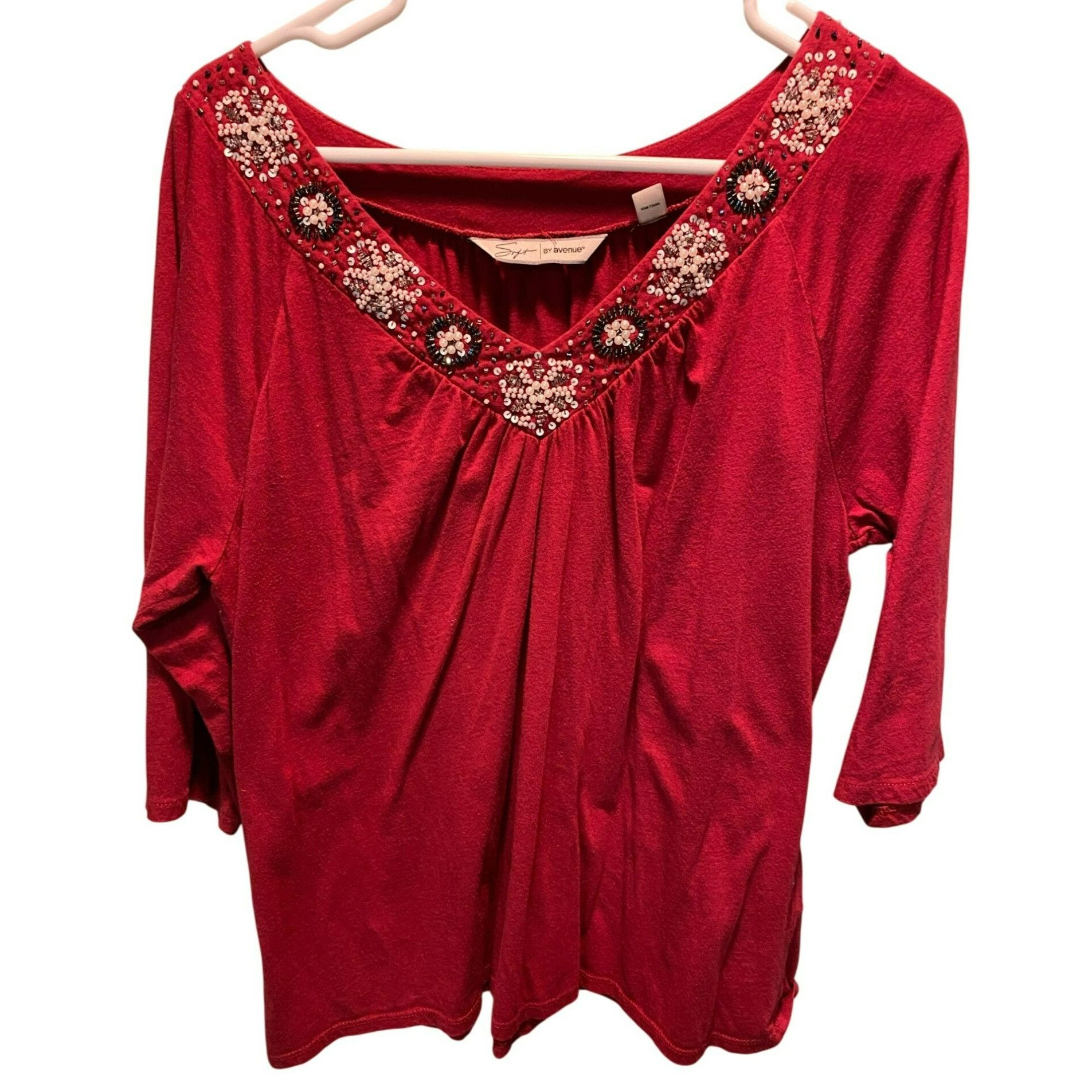 Avenue Stylish Red Top With Beaded Embellishments By Avenue Size 14 Size XL / US 12-14 / IT 48-50 - 1 Thumbnail