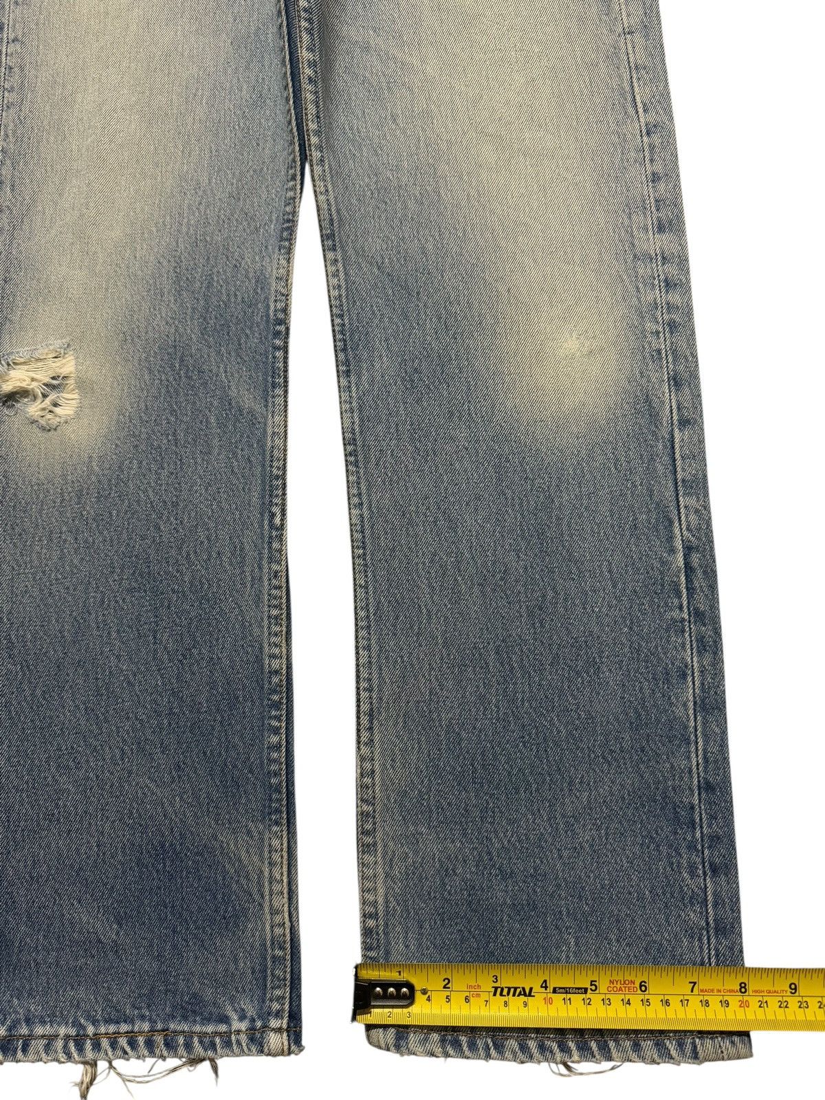 Levi's Vintage 90s Levis 501 Light Wash Faded Distress Straight Leg Size US 32 / EU 48 - 14 Thumbnail