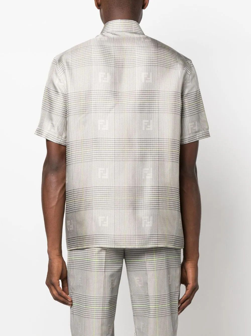 Fendi o1w1db10724 Shirt in Grey Size US M / EU 48-50 / 2 - 4 Thumbnail