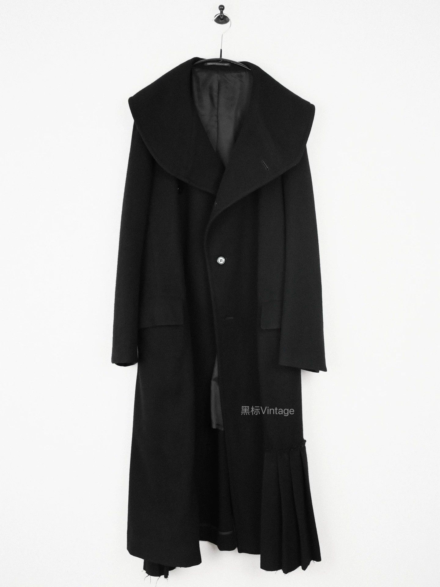 Yohji Yamamoto Yohji Noir 11AW Vintage Notch Lapel Pleated Coat Women's Size S / US 4 / IT 40 - 2 Thumbnail