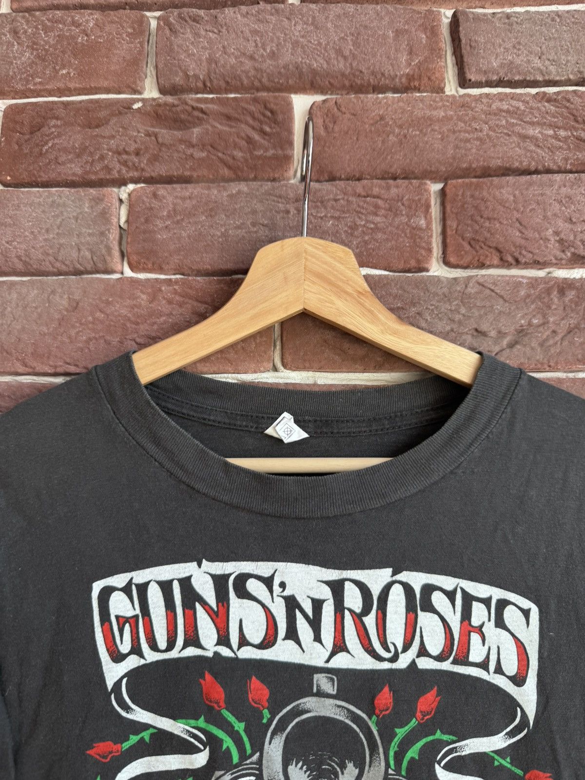 Band Tees Guns N Roses Vintage 90s Rock Band Tee Grail Axl Rose Black Size US L / EU 52-54 / 3 - 8 Thumbnail