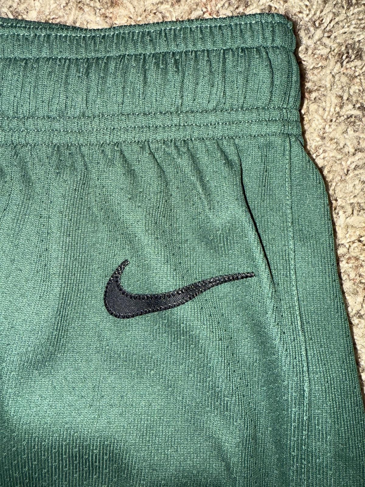 Nike Nike Women’s WNBA Team Issue Team Sports Shorts 2017 Size 34" / US 12 / IT 48 - 3 Thumbnail