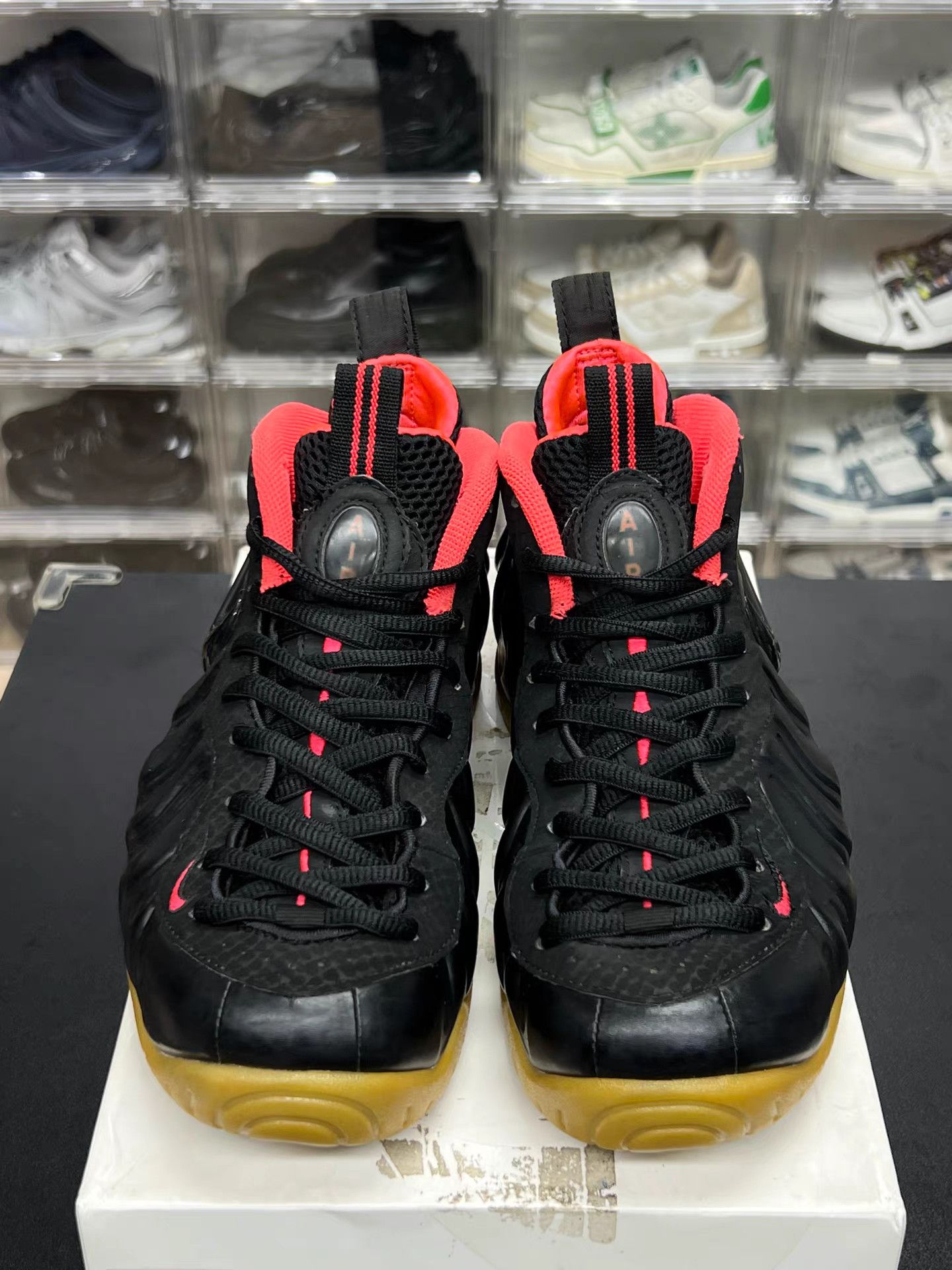 Nike Nike Foamposite Glow Dark Coconut Black K15 Size US 7.5 / EU 40-41 - 2 Thumbnail