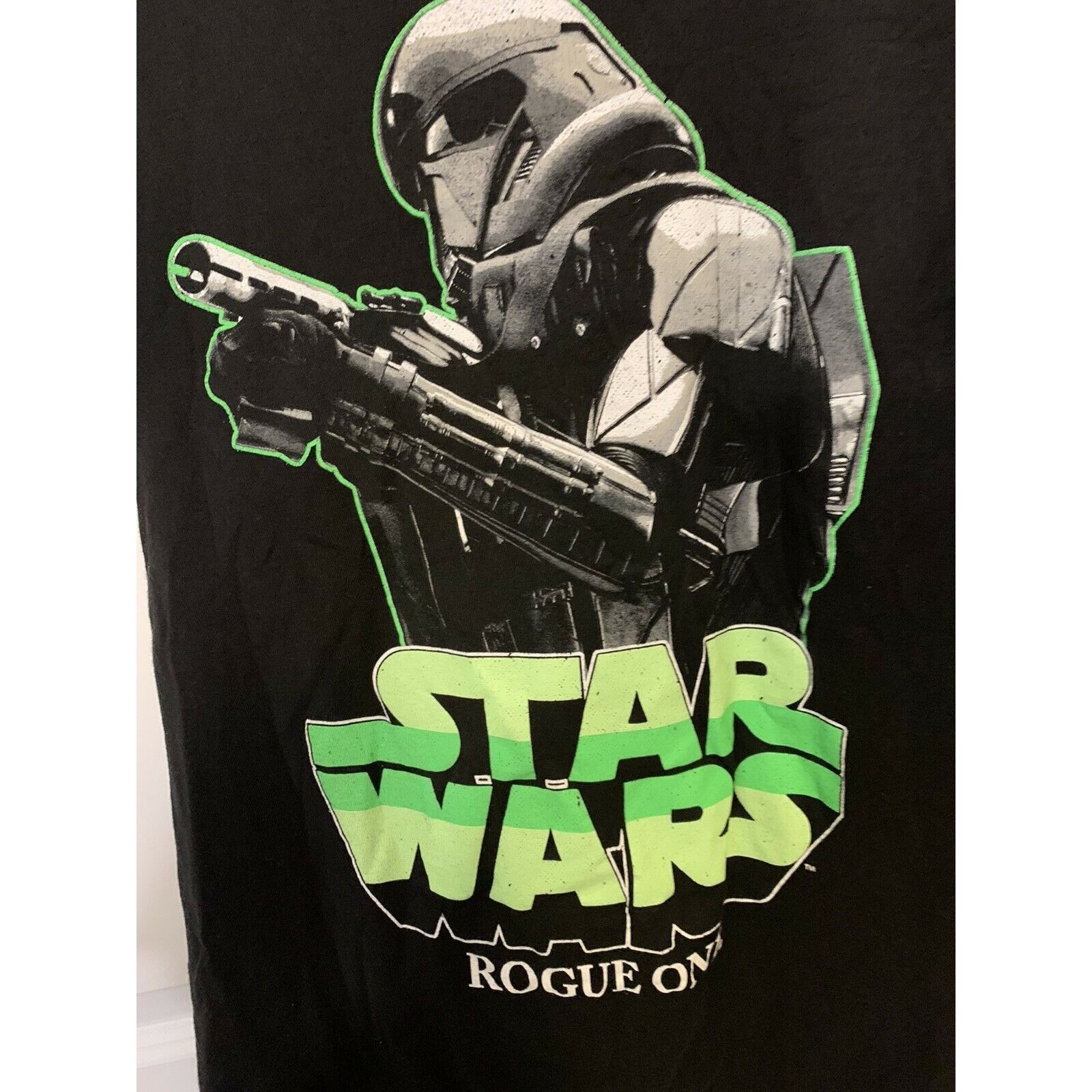 Star Wars Star Wars Rougue One Men’s Sz S T- Shirt Black Size US S / EU 44-46 / 1 - 5 Thumbnail