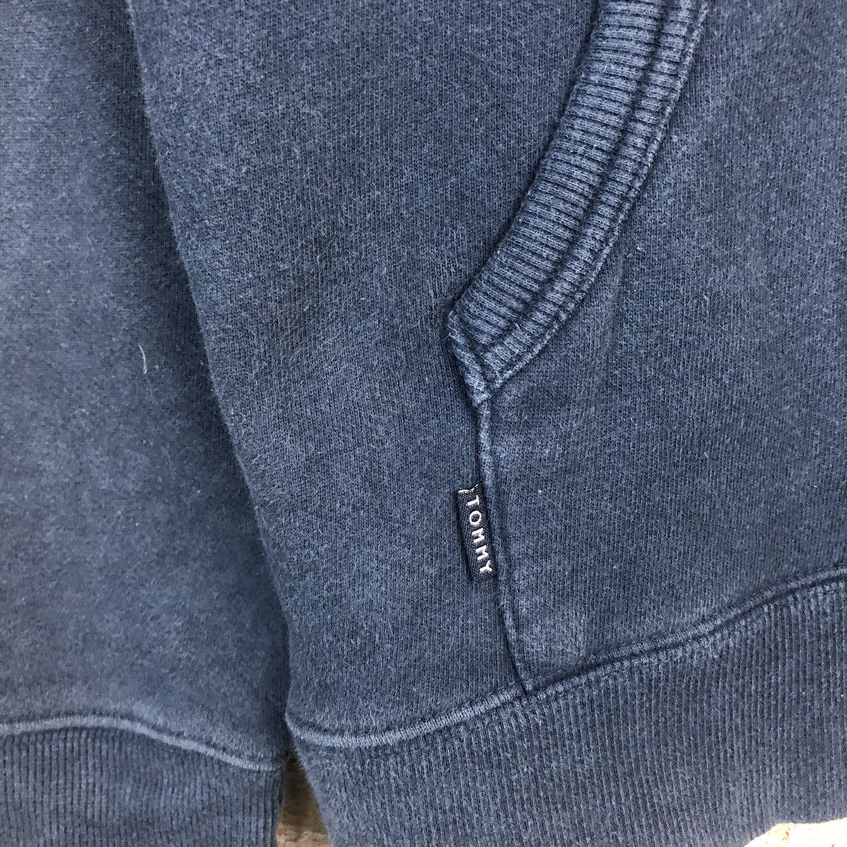 Coca Cola Tommy Hilfiger X Coca Cola Dark Blue Hoodie #A186 Size US M / EU 48-50 / 2 - 9 Thumbnail