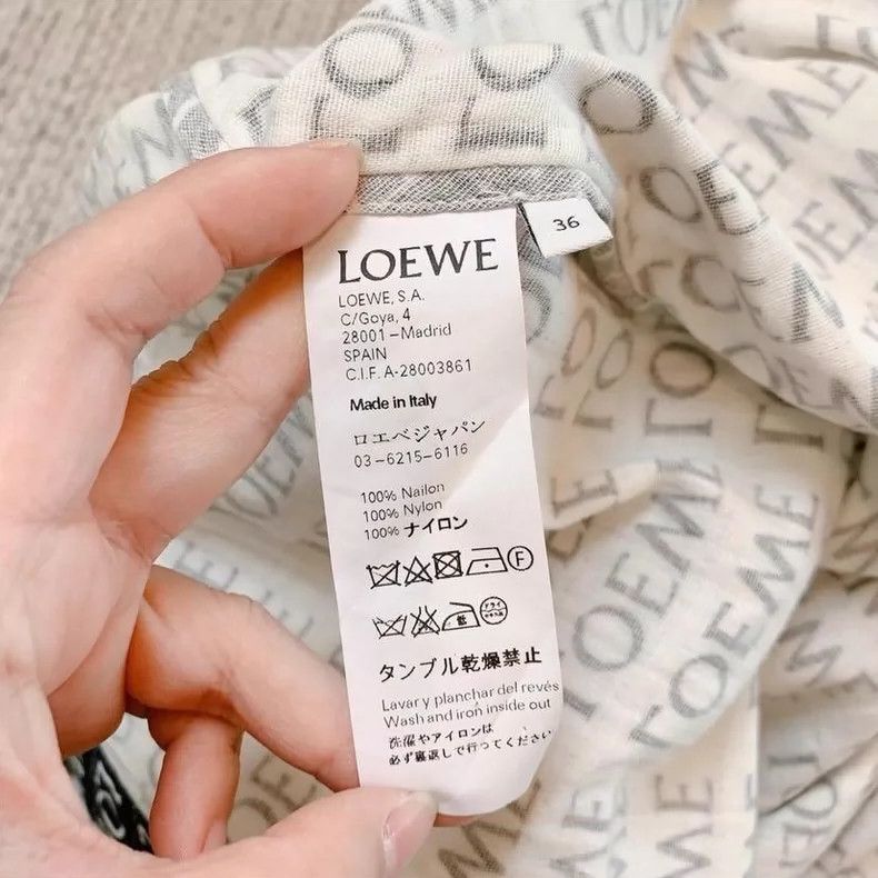 Loewe loewe White full-logo top 2506-Nextarrow Size XS / US 0-2 / IT 36-38 - 8 Thumbnail