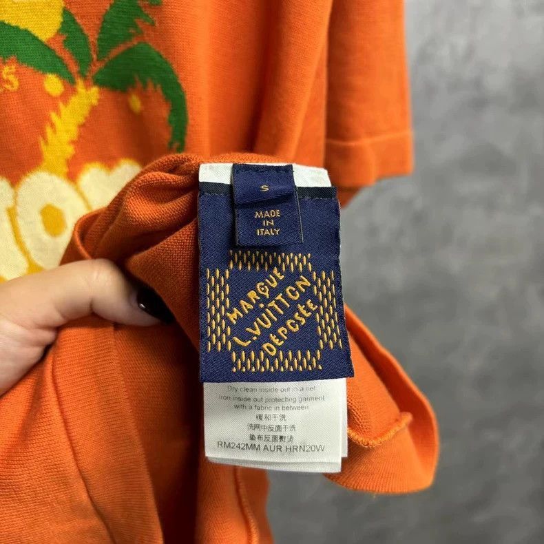 Louis Vuitton Louis Vuitton Orange Logo Knit T-shirt-2506 Size US S / EU 44-46 / 1 - 4 Thumbnail