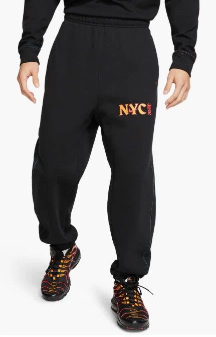 Nike NWT Nike "Chinatown NYC" Athletic Joggers Sweatpants Sz S Size US 31 - 1 Thumbnail