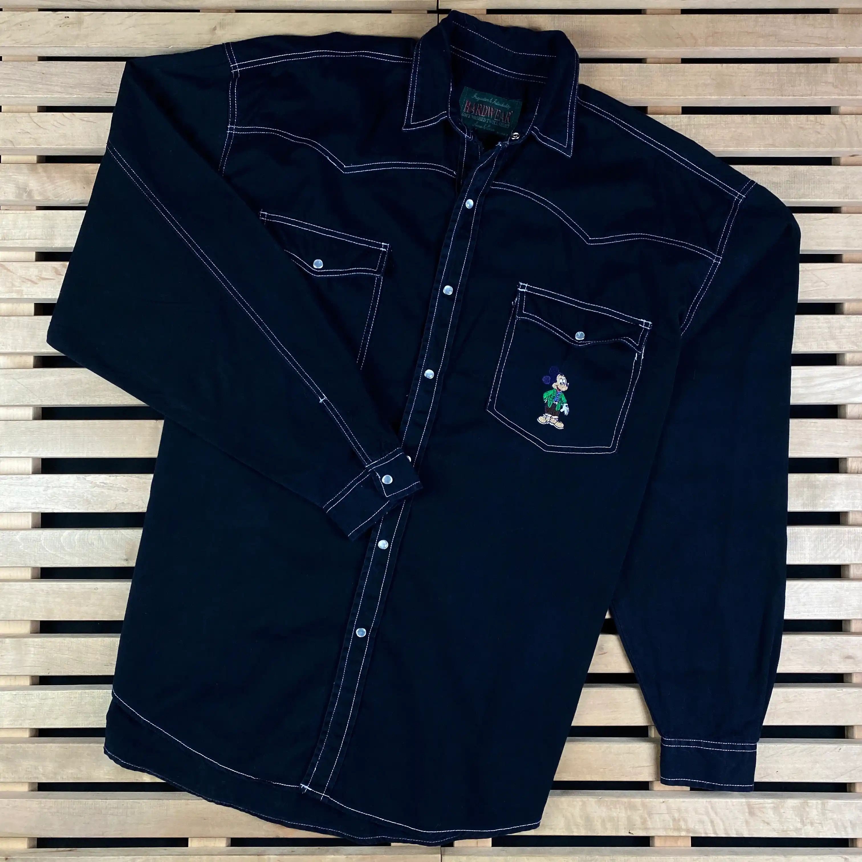 Vintage Mens Shirt Long Sleeve Hardwear Mickey Mouse Size XL Size US XL / EU 56 / 4 - 1 Thumbnail