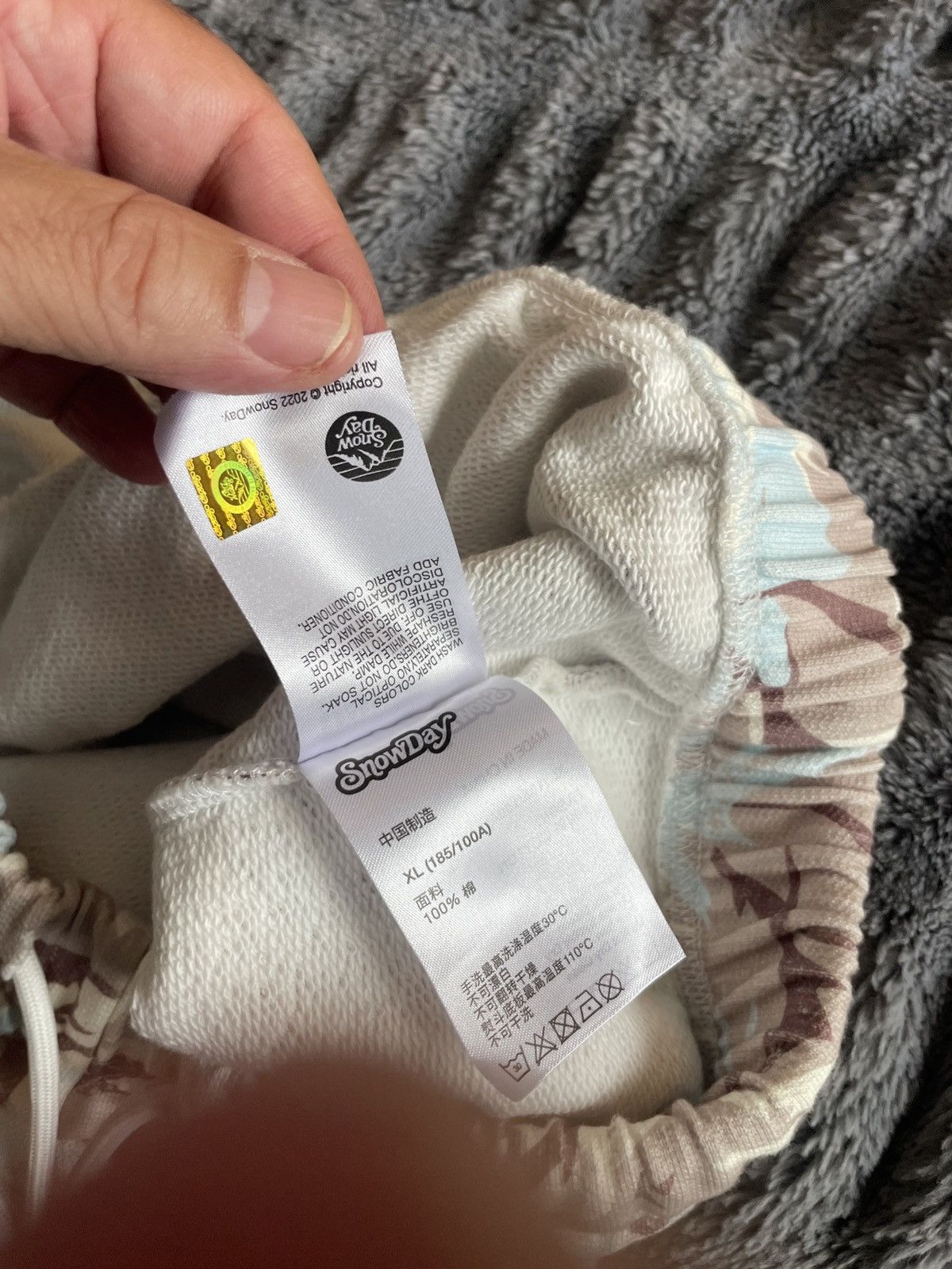 Snowday Camo Cotton joggers Size US 34 / EU 50 - 11 Thumbnail