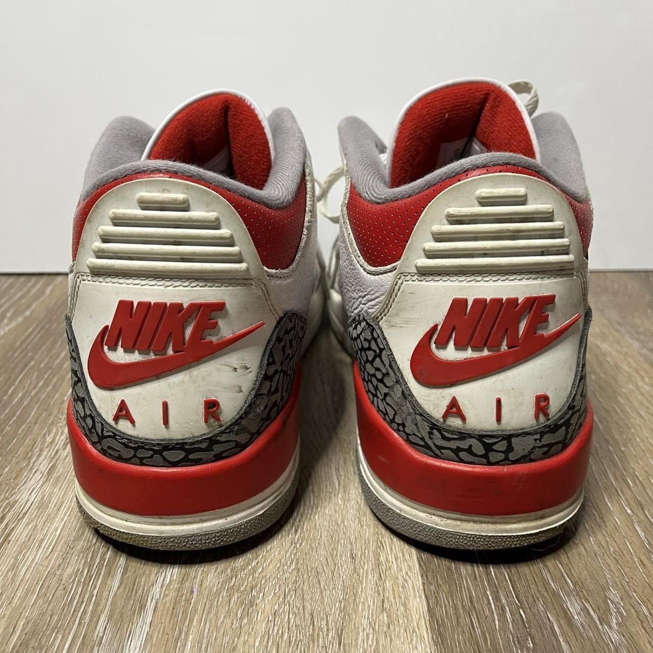 Jordan Brand × Vintage 2022 fire red 3 Size US 12 / EU 45 - 5 Thumbnail