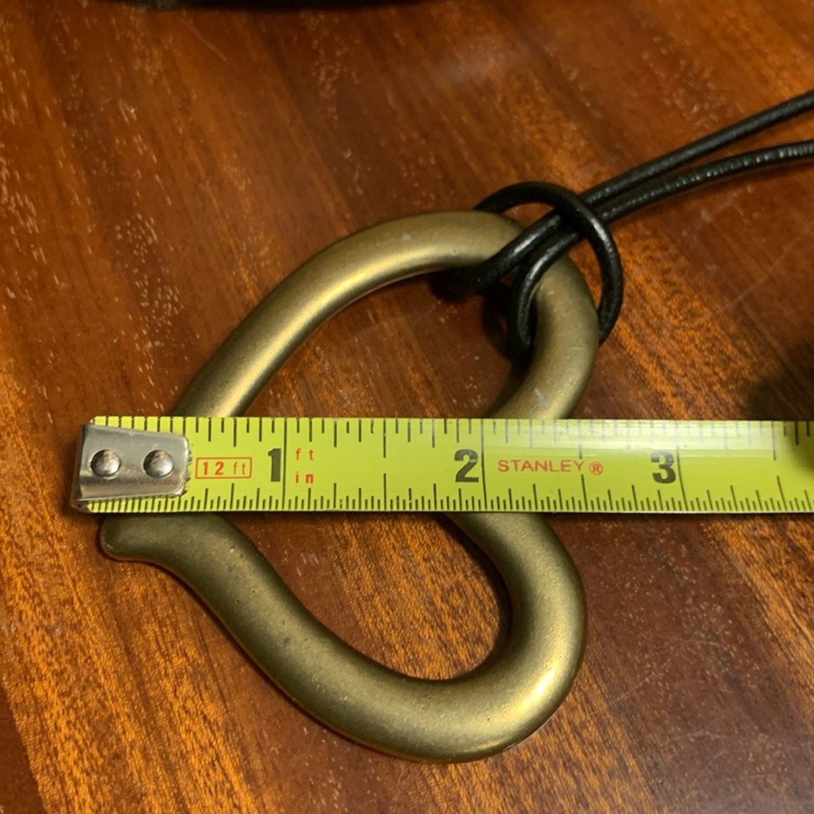 Alo Solid brass open heart puffed pendant adjustable leather Size ONE SIZE - 6 Thumbnail