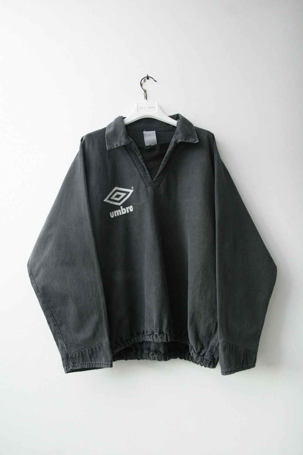 【美品】 00s Vintage Euro Umbro Drill Top 新品 90s-00s EURO企画 Umbro Drill Top -Black - メルカリ