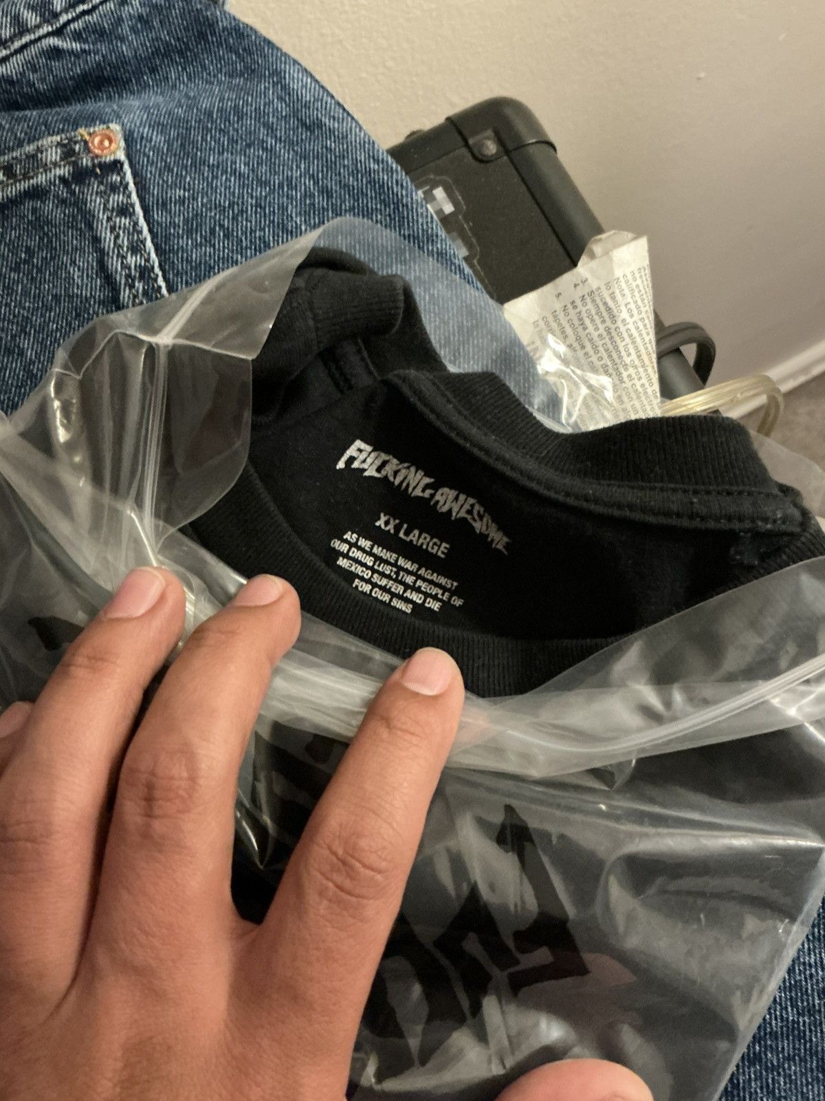 Fucking Awesome NOBODY FOR PRESIDENT TEE Size US XXL / EU 58 / 5 - 5 Thumbnail