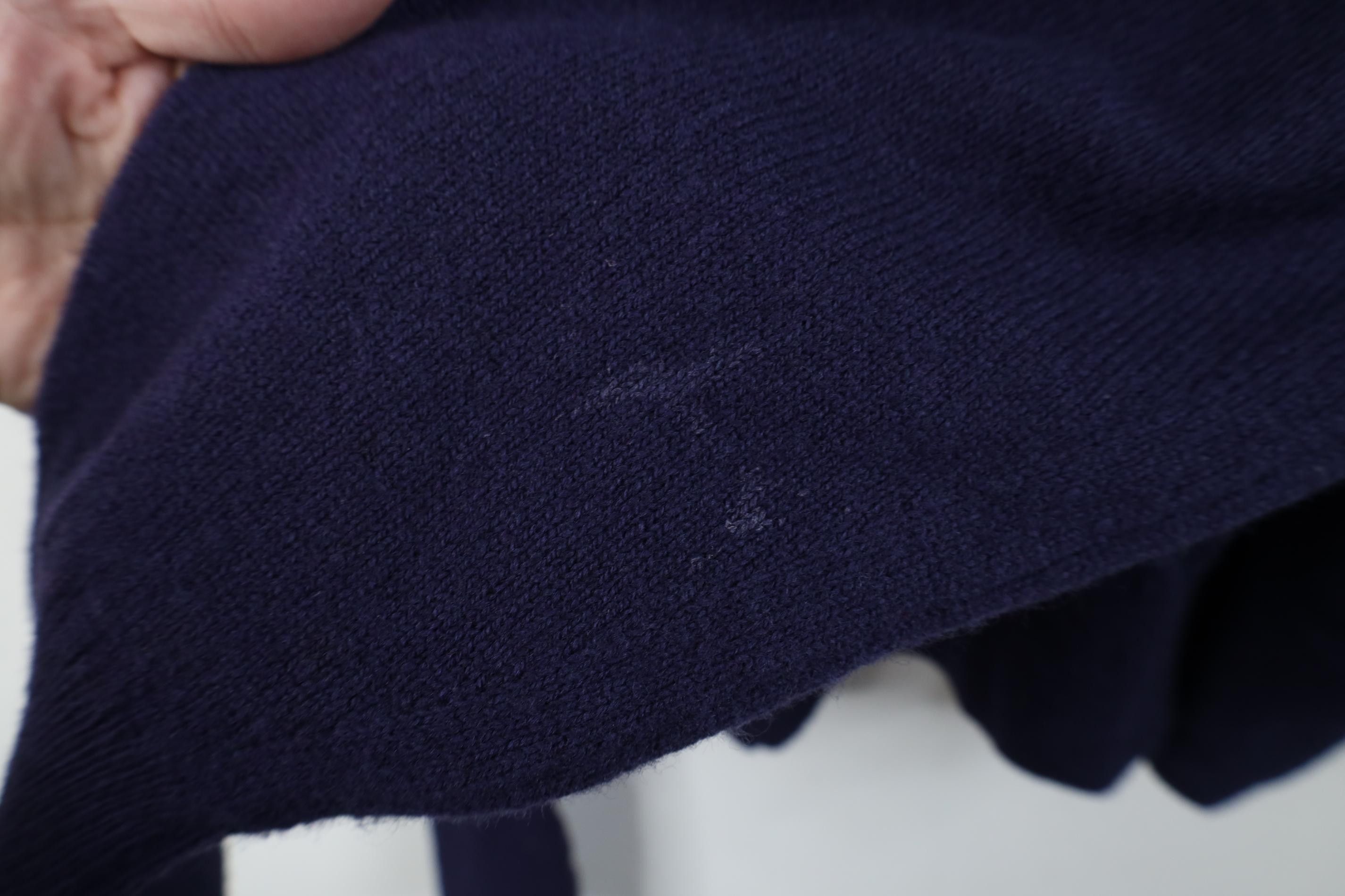 Vintage Vintage 90s Streetwear Blank Lambswool Knit V-Neck Sweater Size US M / EU 48-50 / 2 - 7 Thumbnail