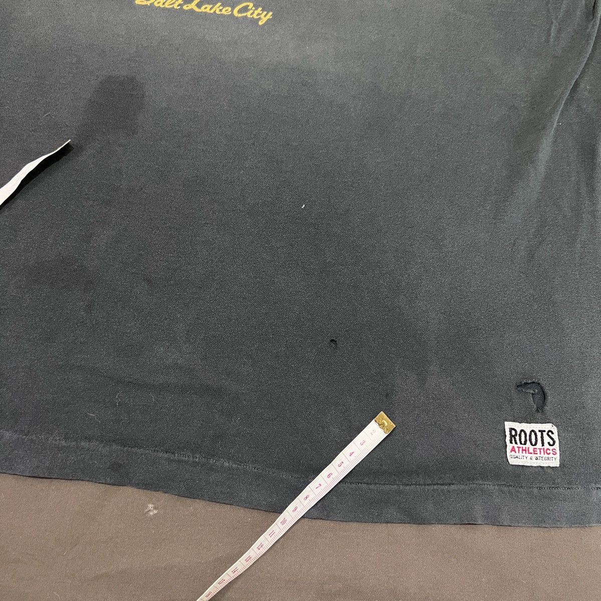 NHL Vintage 2002 Roots Champion Hockey Teams Tee Faded Thrashed Size US XL / EU 56 / 4 - 6 Thumbnail