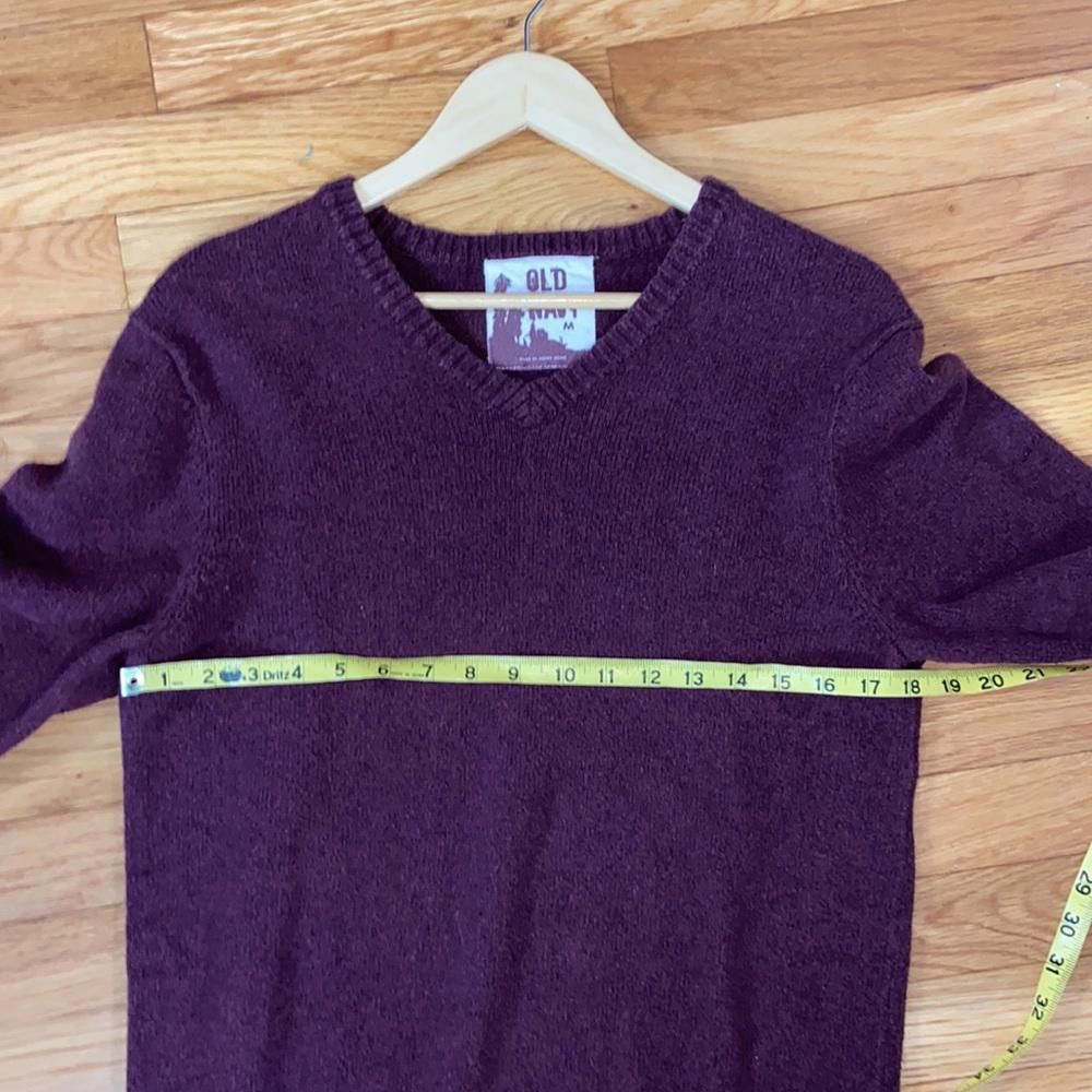 Old Navy Old Navy l V-Neck Fitted Sweater Size Medium Size US M / EU 48-50 / 2 - 5 Thumbnail
