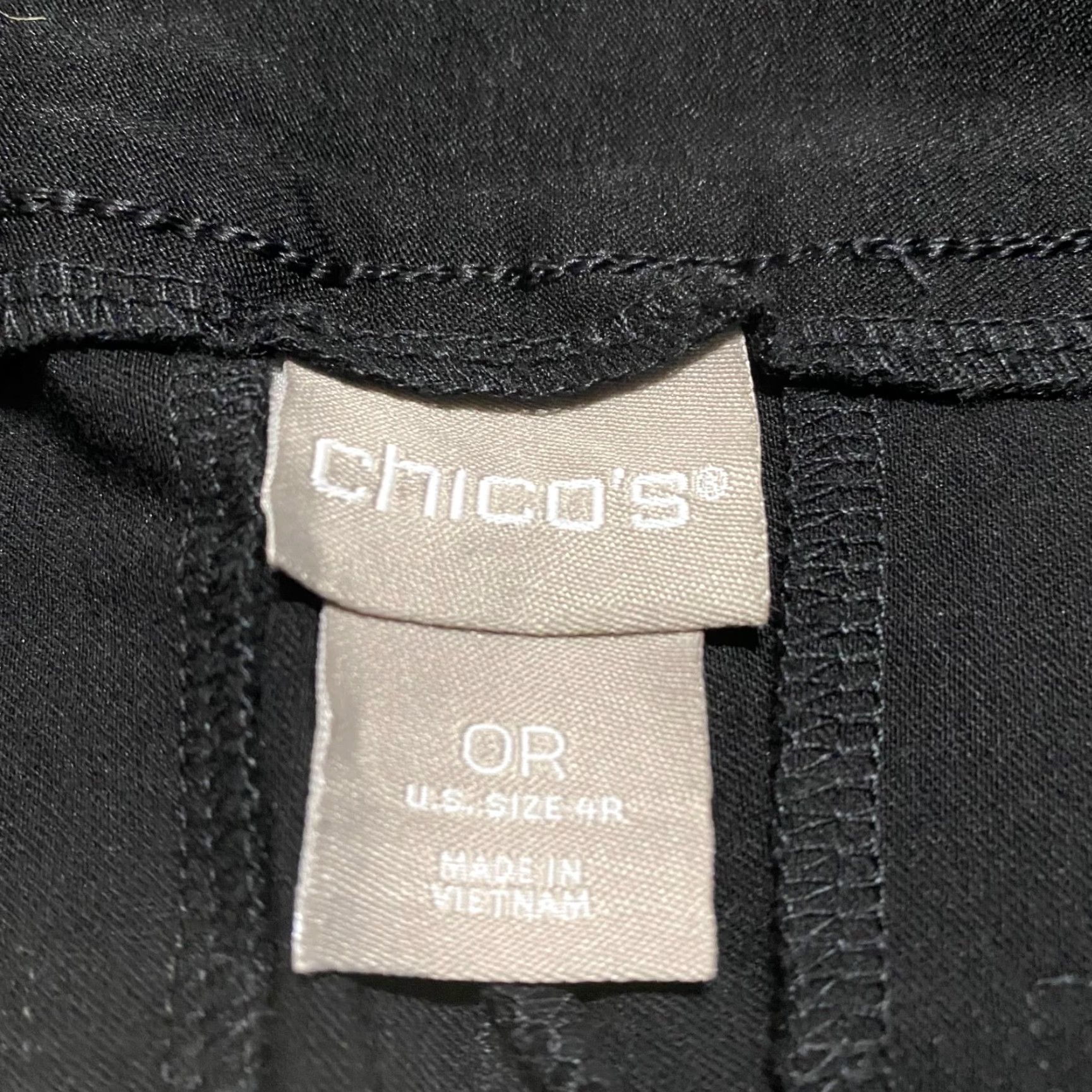 Vintage Chico's Pants Women 4 Black Pull On Straight Front Pockets Stretch Ankle Workwear Office Size 27" / US 4 / IT 40 - 3 Thumbnail