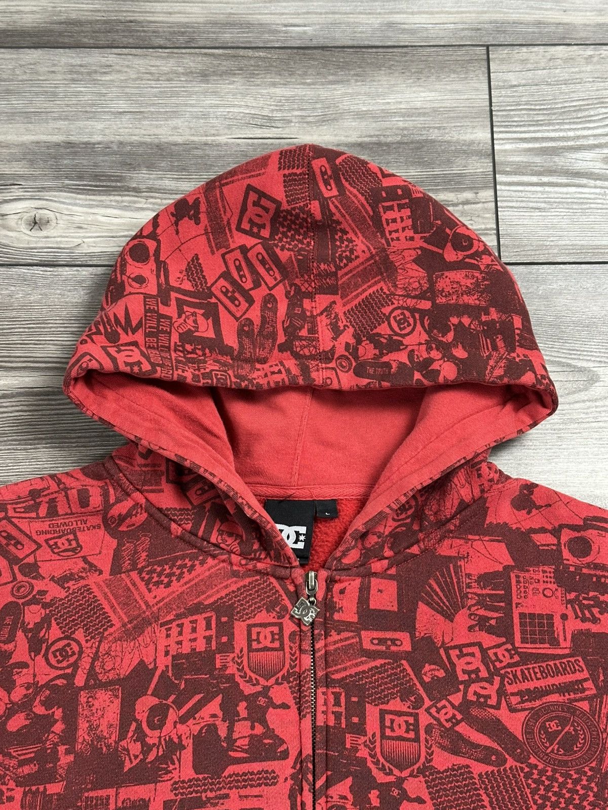 DC × Vintage Crazy Vintage Y2K DC Shoes AOP Zip Hoodie Size US L / EU 52-54 / 3 - 3 Thumbnail