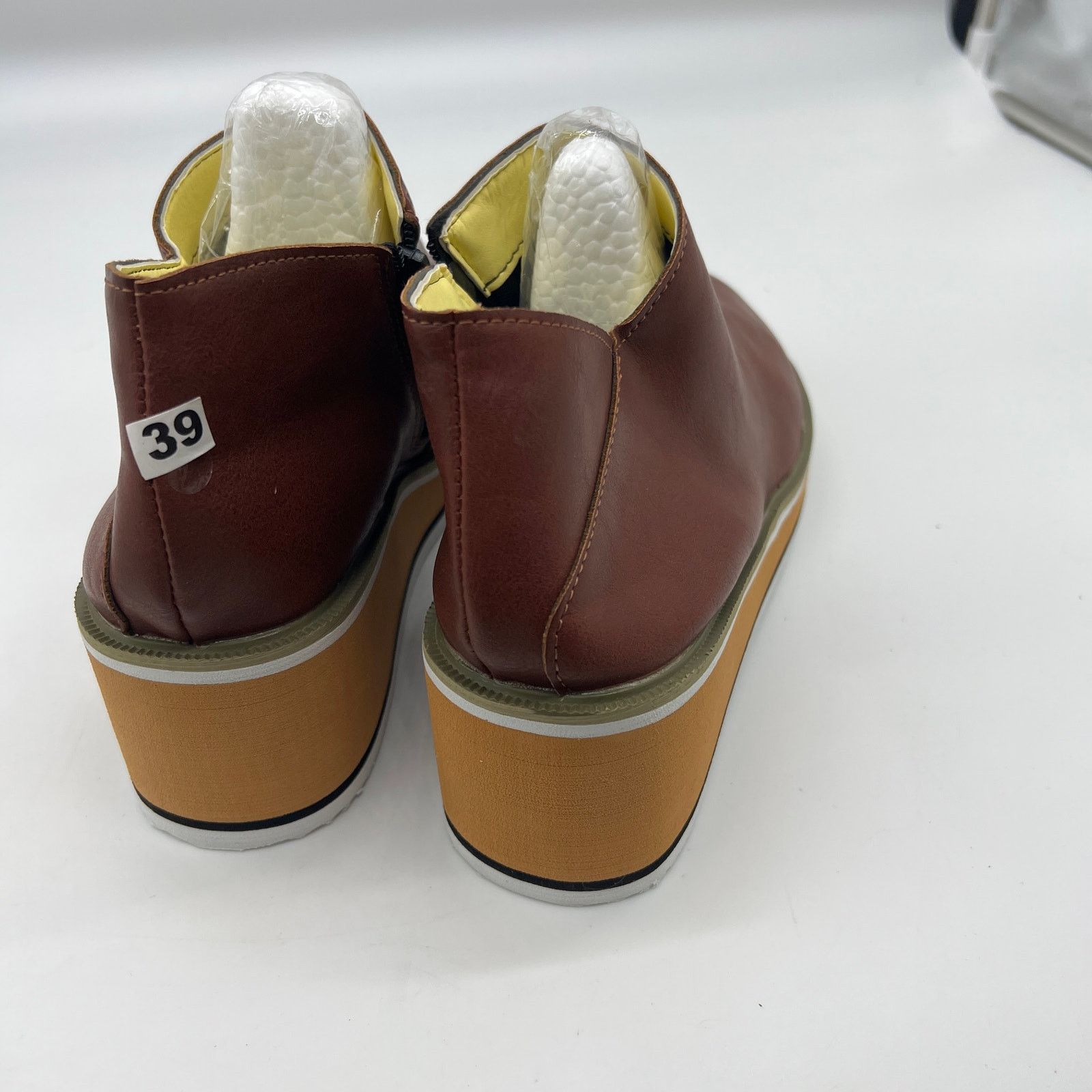 Other Ankle Boots Round Toe Casual Comfortable Size US 8 / IT 38 - 2 Thumbnail
