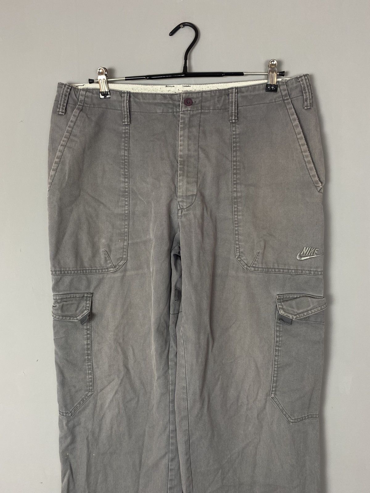 Japanese Brand × Nike × Vintage Vintage 00s Nike cargo pants Size US 34 / EU 50 - 2 Thumbnail