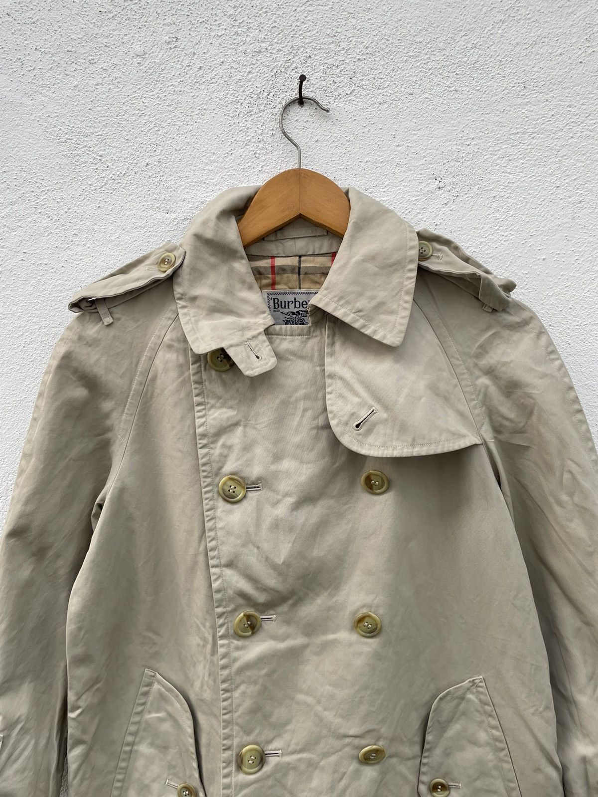Burberry Prorsum × Vintage Vintage Burberrys Double Breasted Nova Check Trench Jacket Size US M / EU 48-50 / 2 - 2 Thumbnail
