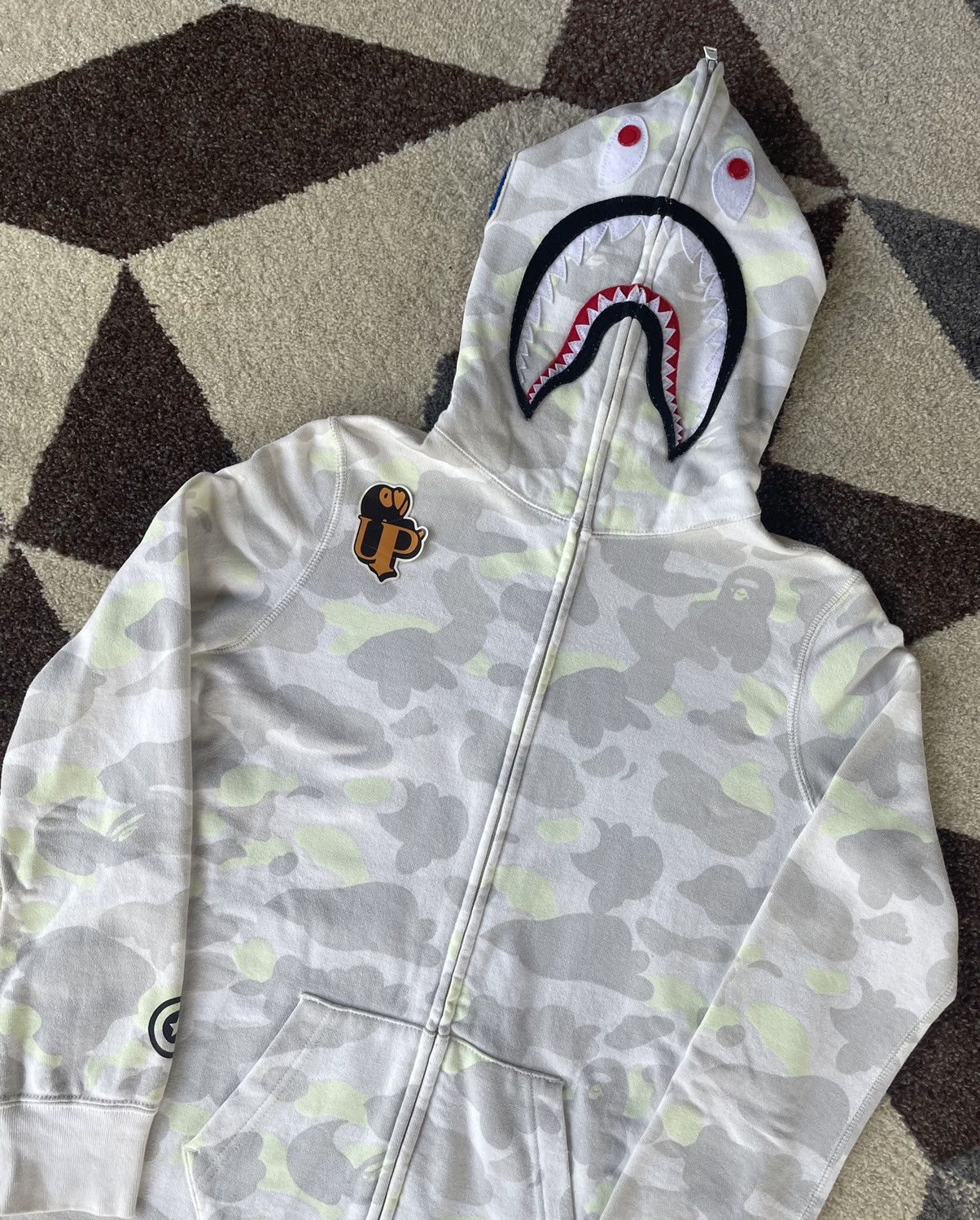Bape Bape GITD City Camo Shark Fullzip Hoodie Size XS / US 0-2 / IT 36-38 - 2 Thumbnail