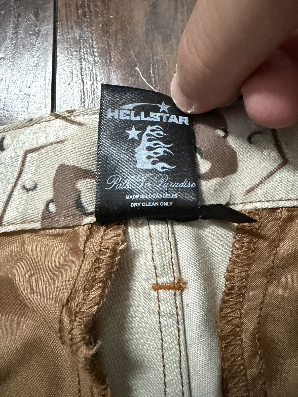 HELLSTAR HELLSTAR Desert Camo Cargo Shorts Size US 38 / EU 54 - 7 Thumbnail