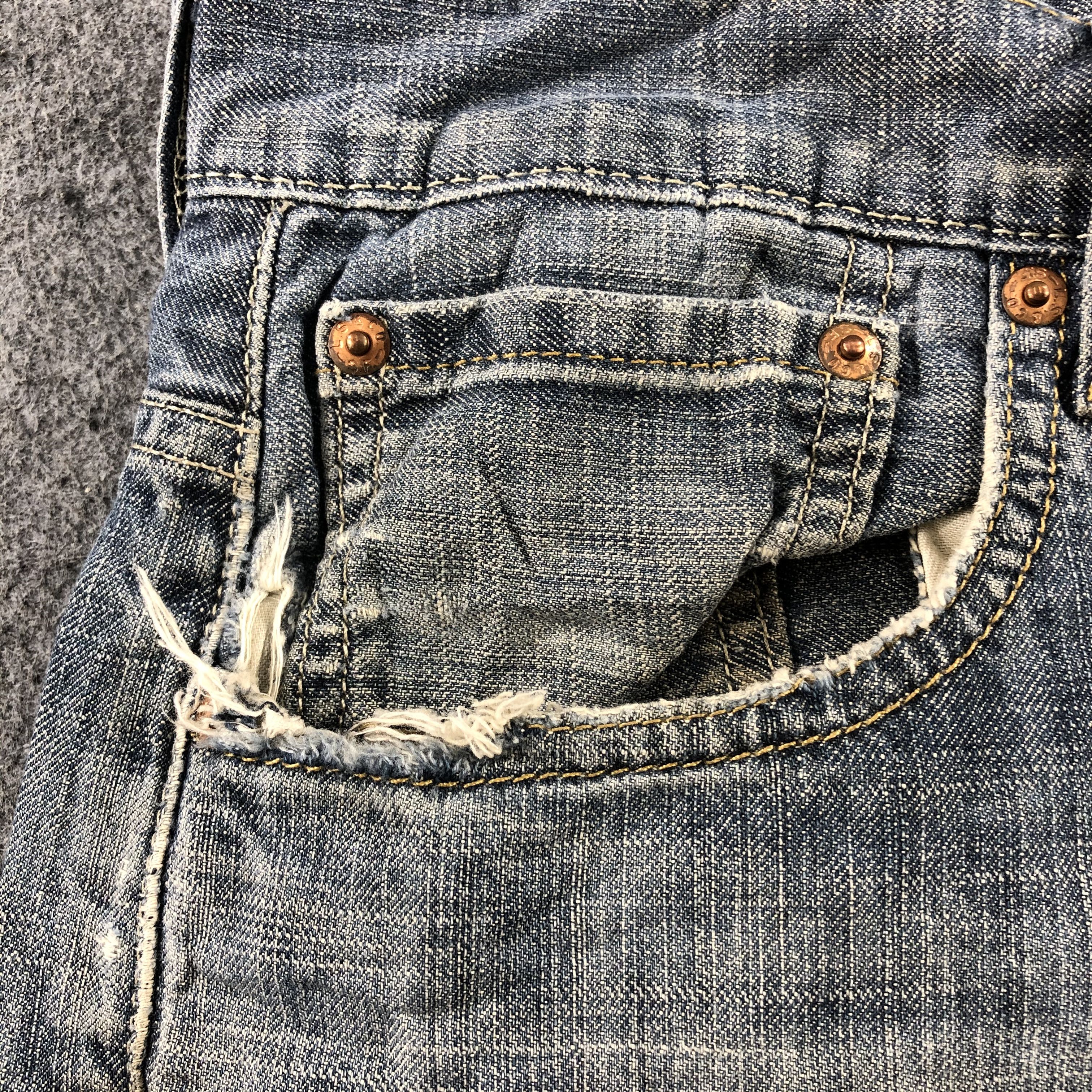 Levi's Vintage Levis 569 Jeans-J2268 Size US 38 / EU 54 - 13 Thumbnail
