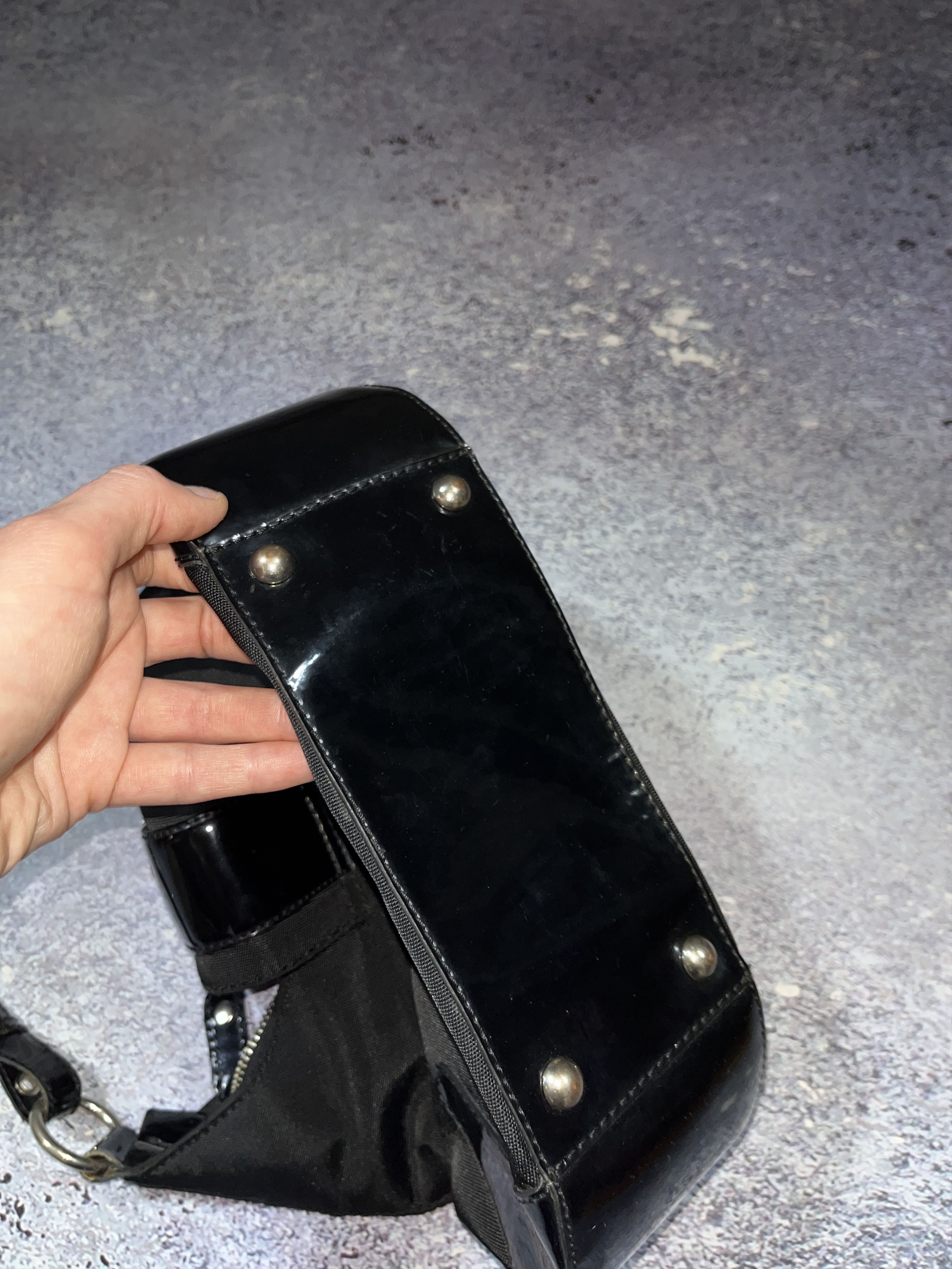 Versus Versace Versus Versace varnished shoulder hand bag Balenciaga style Size ONE SIZE - 8 Thumbnail