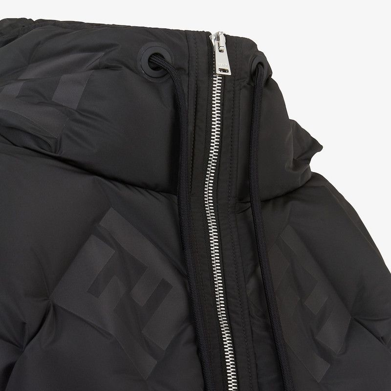 Fendi o1s1wg111125 Down Jacket in Black Size US L / EU 52-54 / 3 - 3 Thumbnail