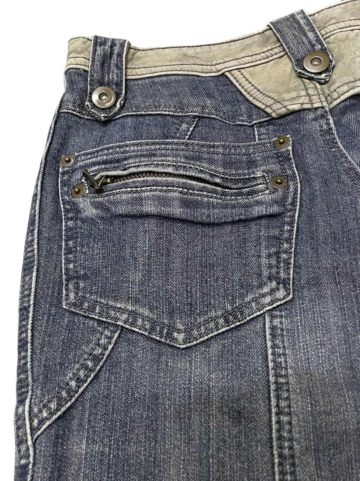 Hysteric Glamour × In The Attic × semanticdesign Studio Picone Asymmetrical Hybrid Flared Jeans Size US 28 / EU 44 - 19 Thumbnail