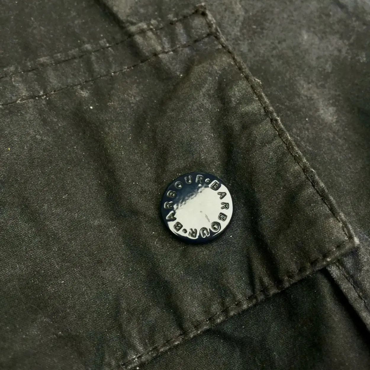 Barbour × Engineered Garments Barbour x Engineered Garments Multipocket Waxed Jacket Size US S / EU 44-46 / 1 - 9 Thumbnail
