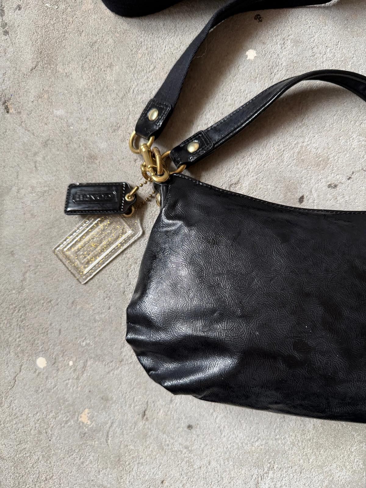 Coach Coach 2Way Poppy Daisy Leather Shoulder Bag Black Size ONE SIZE - 6 Thumbnail