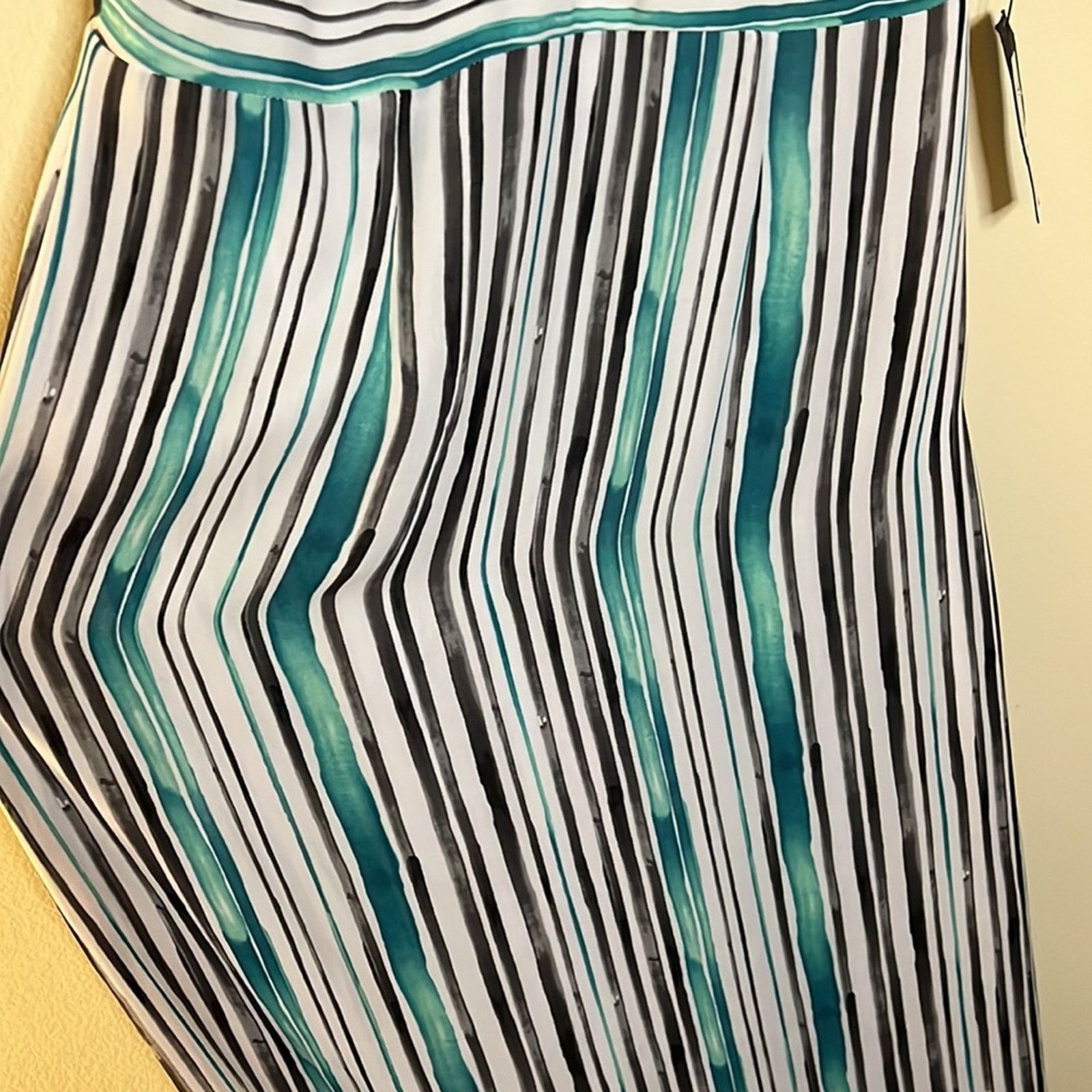 Worthington Worthington Sleeveless V-Neck Striped Maxi Dress Size 6 Size M / US 6-8 / IT 42-44 - 6 Thumbnail