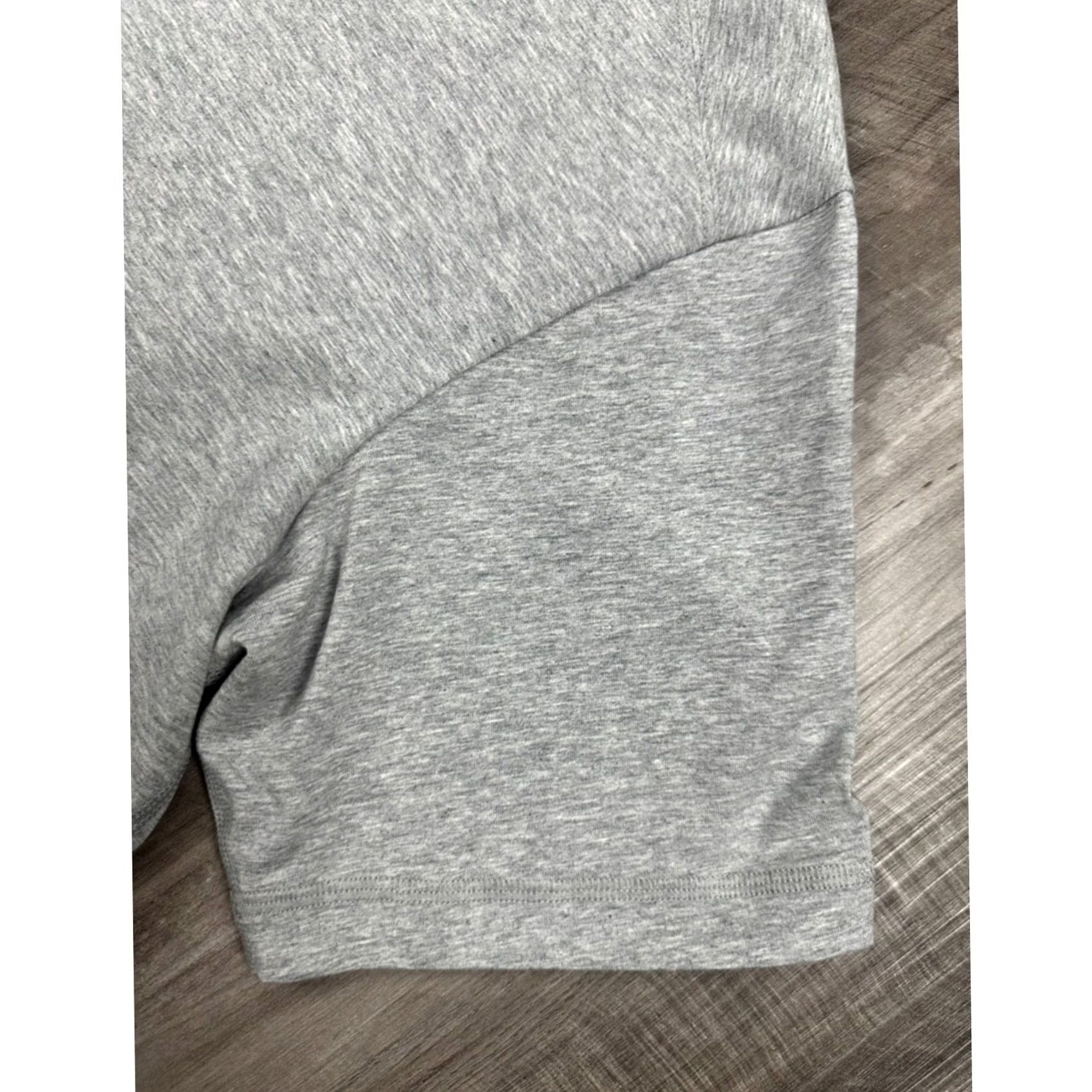 Vintage Public Rec Go To V Neck Performance Stretch Tee Shirt S Mens Gray Size US S / EU 44-46 / 1 - 3 Thumbnail