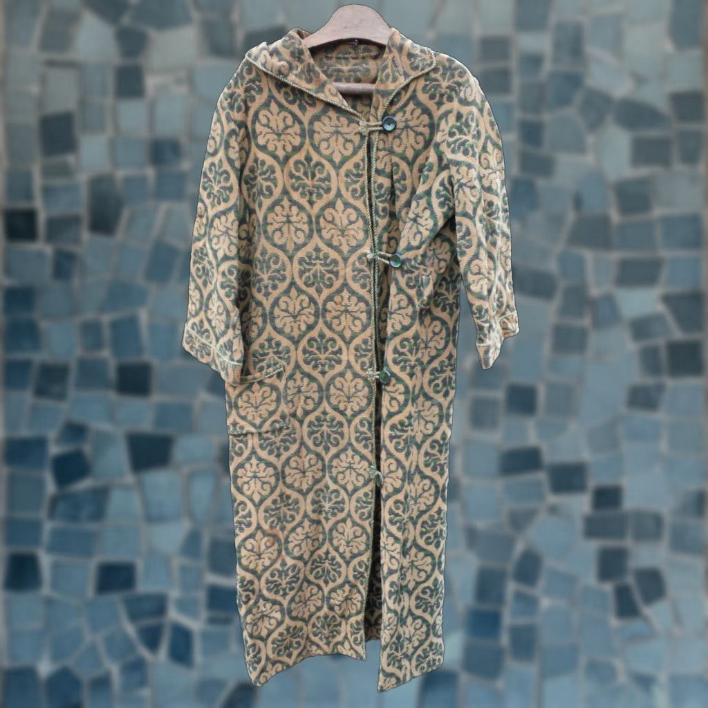 Vintage VINTAGE Womens Heavy Cotton Fleur De Lis Robe Green Marble Buttons Size Large Size ONE SIZE - 1 Thumbnail