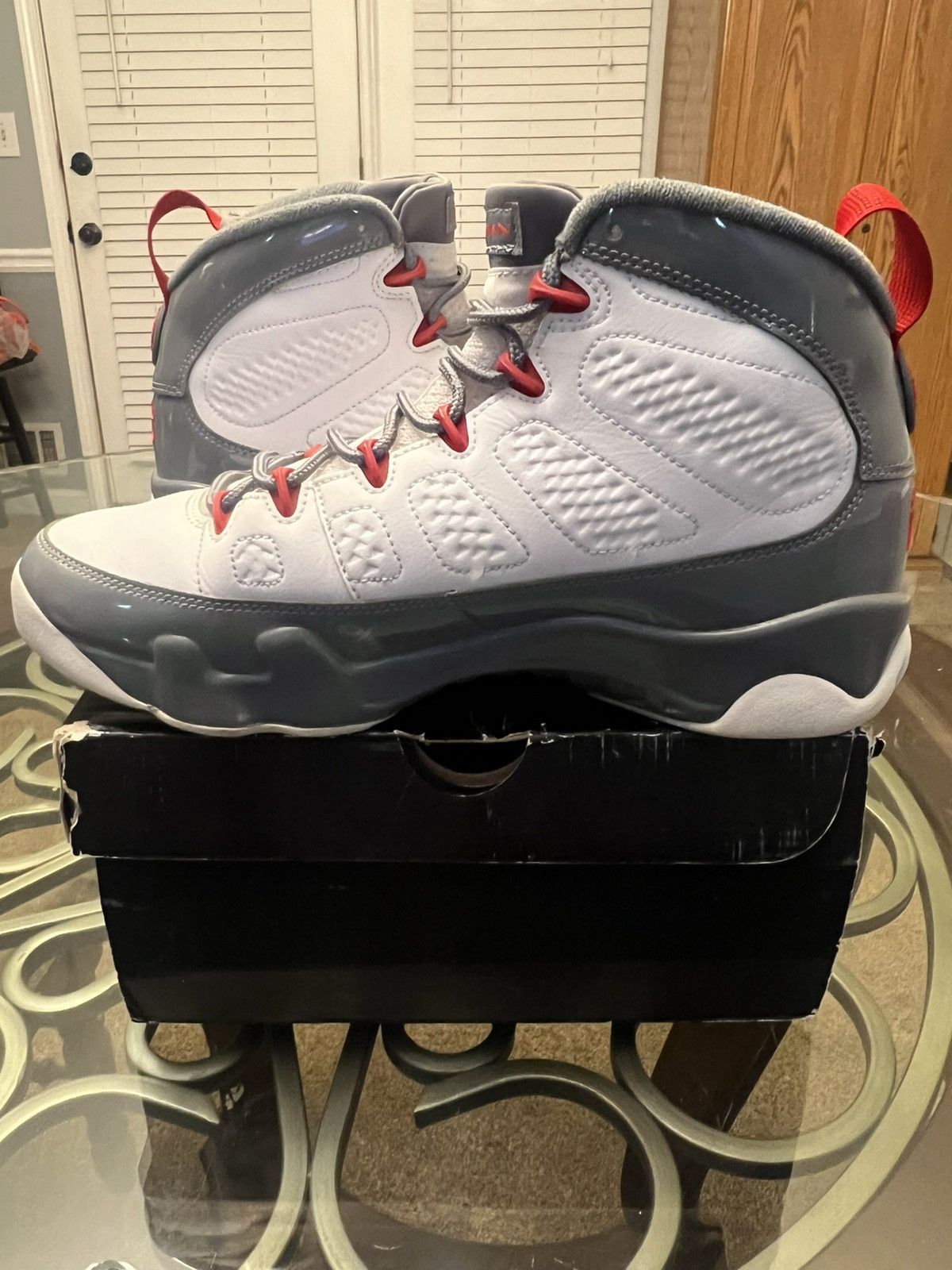 Jordan Brand Jordan 9 Retro Fire Red 2022 Size US 9.5 / EU 42-43 - 7 Thumbnail